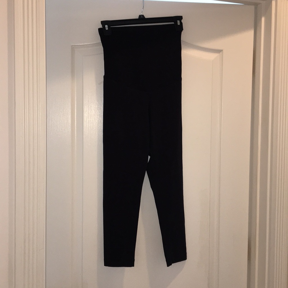 Stretch Secret Fit Belly Maternity Crop Leggings